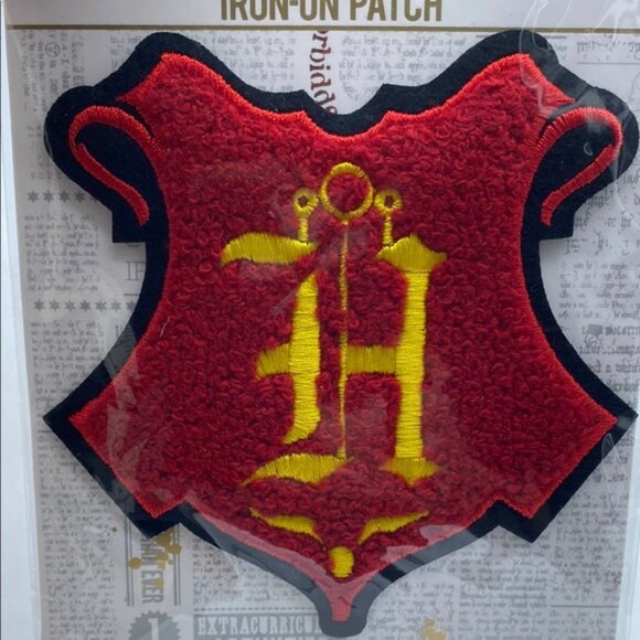 Harry Potter Warner Bros. Red and Yellow Iron-On Patch - Picture 7 of 7
